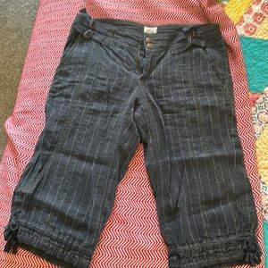 Free People Navy Pinstripe Linen Capris Size 6